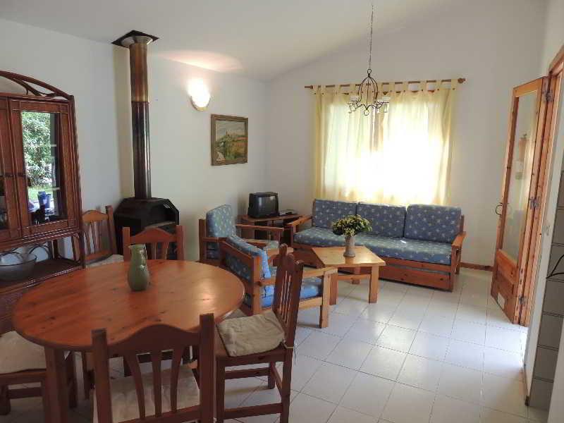 Solmar Bungalows Cala 'n Bosch Buitenkant foto